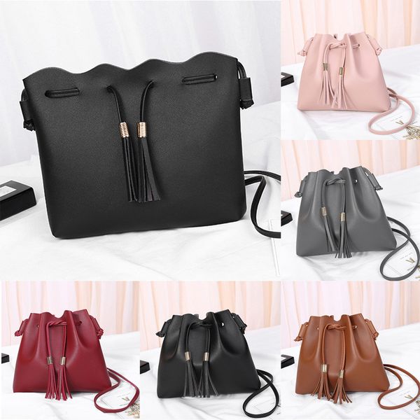 fashion women tassels crossbody bag shoulder bag bucket solid color korean version phone coin damen taschen#30
fashion women tassels crossbody bag shoulder bag bucket solid color korean version phone coin damen taschen#30