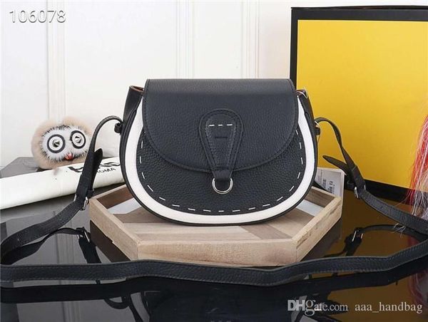 1666 2018 famous classical designer women handbag with serial number large capacity brand shoulder tote bags11
1666 2018 famous classical designer women handbag with serial number large capacity brand shoulder tote bags11