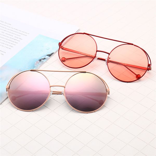 2019 vintage pilot f sunglasses oversized square fashio polarized women luxury designer sun glasses eye glasses frames with box, White;black
2019 vintage pilot f sunglasses oversized square fashio polarized women luxury designer sun glasses eye glasses frames with box, White;black