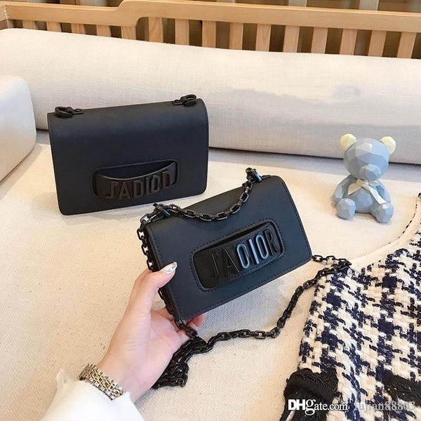 designer luxury handbags purses women j'a dior super black bag 2020 new versatile ins chain shoulder crossbody fashion bags
designer luxury handbags purses women j'a dior super black bag 2020 new versatile ins chain shoulder crossbody fashion bags