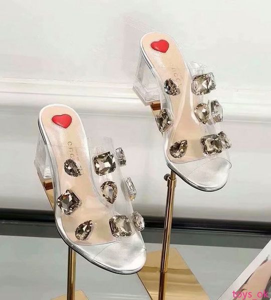 hand-stitched drill slippers women slippers slippers drivers sandals slides sneakers princetown leather slipper real leather
hand-stitched drill slippers women slippers slippers drivers sandals slides sneakers princetown leather slipper real leather