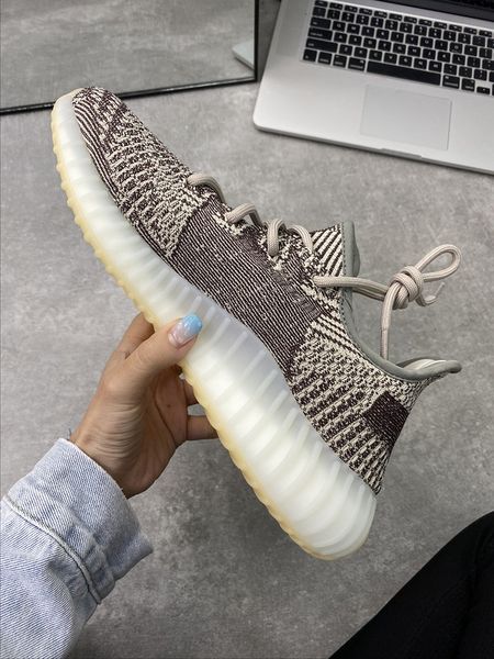 2020 лучший kanye west аутентичные man кроссовки 3m reflective v2 zyon исрафил азриэл женщины мужчины дизайнерская обувь fz1267 с оригинальн
2020 лучший kanye west аутентичные man кроссовки 3m reflective v2 zyon исрафил азриэл женщины мужчины дизайнерская обувь fz1267 с оригинальн
