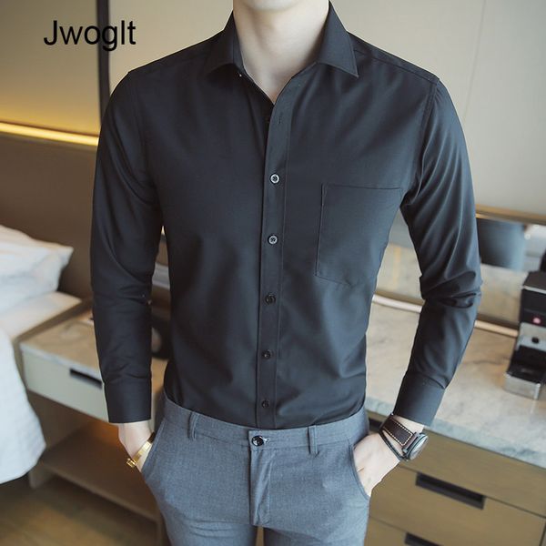 men's casual shirts solid colors button down white men shirt regular fit long sleeve fashion left chest pocket, White;black
men's casual shirts solid colors button down white men shirt regular fit long sleeve fashion left chest pocket, White;black
