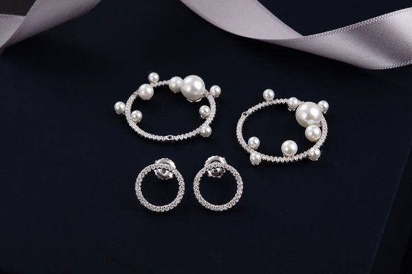 pearl earrings jewelry flower earring for women wedding engagement jewelry fashion christmas party gift 8421, Golden;silver
pearl earrings jewelry flower earring for women wedding engagement jewelry fashion christmas party gift 8421, Golden;silver