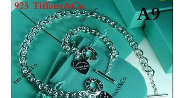 Оптовая-розничная низкая цена Рождественский подарок 2019 tiffany925 серебряный любовь ожерелье + браслет A42 Омаров пряжка бесплатная доставка 01
Оптовая-розничная низкая цена Рождественский подарок 2019 tiffany925 серебряный любовь ожерелье + браслет A42 Омаров пряжка бесплатная доставка 01