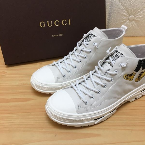 the same style with high-end men's casual sports basketball shoes hiking shoes triple fashion design brand platform high-men's sho, Black
the same style with high-end men's casual sports basketball shoes hiking shoes triple fashion design brand platform high-men's sho, Black