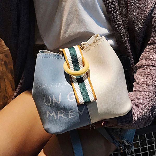 women's pu leather bucket bags fashion large capacity handbags shoulder crossbody bags for women 2020 casual bag
women's pu leather bucket bags fashion large capacity handbags shoulder crossbody bags for women 2020 casual bag