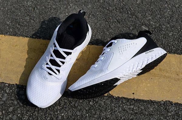 2019 Epic React 4 running Shoes Knitting Sports Sneakers Designer Legend React V4 Trainers Black World Cup Outdoor Runner Shoes
2019 Epic React 4 running Shoes Knitting Sports Sneakers Designer Legend React V4 Trainers Black World Cup Outdoor Runner Shoes