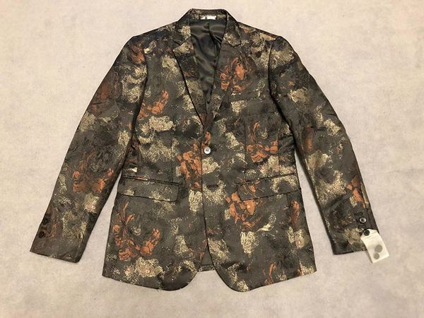 19ss mens designer jackets baroque flowers print jacquard clothes jumper long sleeve women lapel neck polyester, Black;brown
19ss mens designer jackets baroque flowers print jacquard clothes jumper long sleeve women lapel neck polyester, Black;brown