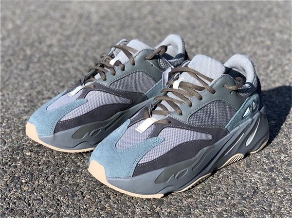 authentic originals 700 carbon blue wave runner kanye west running shoes man woman magnet tephra vanta utility black sneakers with box, White;red
authentic originals 700 carbon blue wave runner kanye west running shoes man woman magnet tephra vanta utility black sneakers with box, White;red