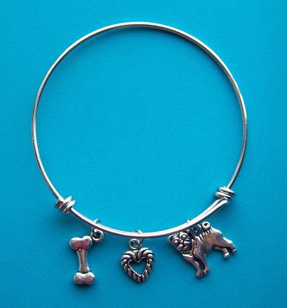 2019 handcrafted pug dog bone hollow heart charm adjustable bracelet zinc alloy ancient silver women men animal lovers accessories gift, Black
2019 handcrafted pug dog bone hollow heart charm adjustable bracelet zinc alloy ancient silver women men animal lovers accessories gift, Black