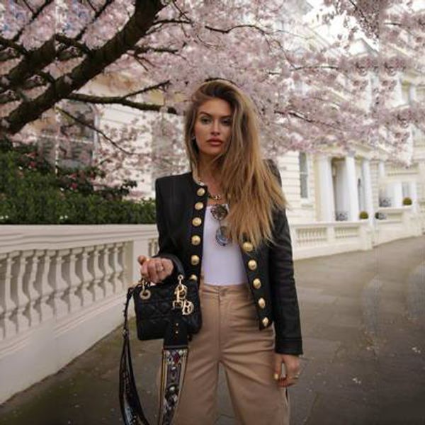 женская дизайнерская короткая куртка девушки luxury casual coat молодёжная сплошной цвет марка однобортный одежда женская мода куртки top qu, Black;brown
женская дизайнерская короткая куртка девушки luxury casual coat молодёжная сплошной цвет марка однобортный одежда женская мода куртки top qu, Black;brown