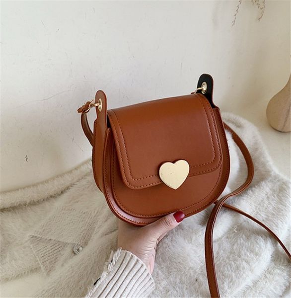 retro small women new fashion one shoulder bag texture versatile cross body saddle bag ph-cfy20061226
retro small women new fashion one shoulder bag texture versatile cross body saddle bag ph-cfy20061226