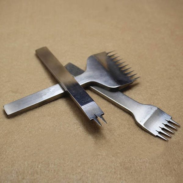 3pcs tip spacing 3.38 europe oblique flat hand cut french cow leather hand-stitched leather carving art tool set mal999
3pcs tip spacing 3.38 europe oblique flat hand cut french cow leather hand-stitched leather carving art tool set mal999