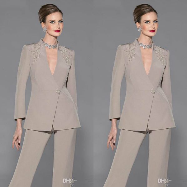 elegant mother of bride pan suit long sleeves appliques satin mother of the bride dress custom made formal party wear, Black;red
elegant mother of bride pan suit long sleeves appliques satin mother of the bride dress custom made formal party wear, Black;red
