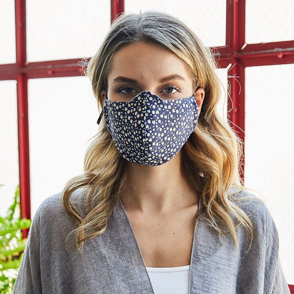 YM-2014 Flower Printing Cotton Mask Summer Fashion Breathable Dustproof Sunscreen mask Washable Easy To Breathe soft fabric Face Resprator
YM-2014 Flower Printing Cotton Mask Summer Fashion Breathable Dustproof Sunscreen mask Washable Easy To Breathe soft fabric Face Resprator