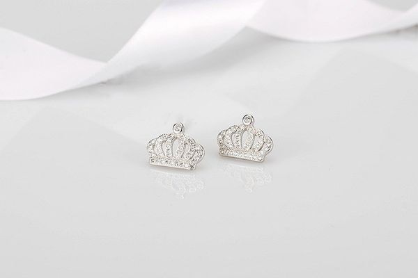 2020 new sale micro-inlaid zircon earrings crystals from swarovskis european fashion jewelry for women female wedding party, Golden;silver
2020 new sale micro-inlaid zircon earrings crystals from swarovskis european fashion jewelry for women female wedding party, Golden;silver