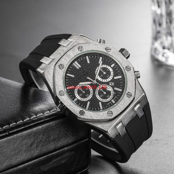 wholesale price mens sport wristwatches 45mm quartz movement male time clock watch with rubber band offshore 2019, Slivery;brown
wholesale price mens sport wristwatches 45mm quartz movement male time clock watch with rubber band offshore 2019, Slivery;brown