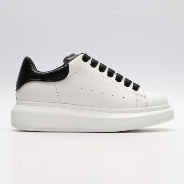 new arrival black white red luxury fashion designer women shoes gold low cut leather flat designers brand men womens casual sneakers v5
new arrival black white red luxury fashion designer women shoes gold low cut leather flat designers brand men womens casual sneakers v5