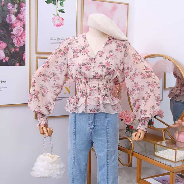 2020 new sweet wild v-neck floral print waist waist thin double-layer ruffled chiffon shirt, White
2020 new sweet wild v-neck floral print waist waist thin double-layer ruffled chiffon shirt, White