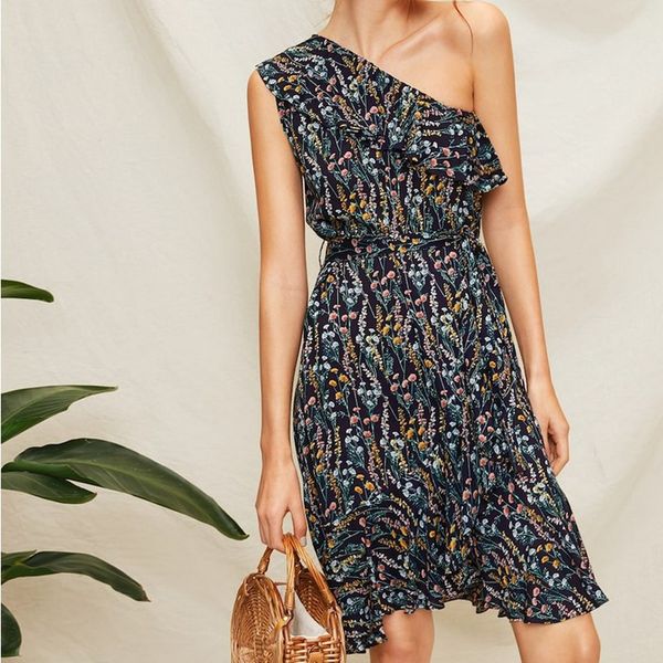 womens summer dress one shoulder beach dress printed knee length party summer dresses 2019 beach dresses vestidos new, Black;gray
womens summer dress one shoulder beach dress printed knee length party summer dresses 2019 beach dresses vestidos new, Black;gray