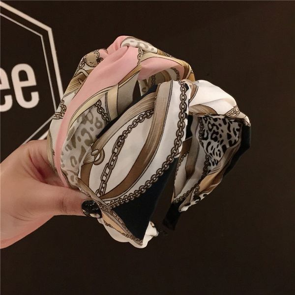 korea chain print flower cross tie hairbands hair accessories for girls hair band bows hairband headbands for women
korea chain print flower cross tie hairbands hair accessories for girls hair band bows hairband headbands for women