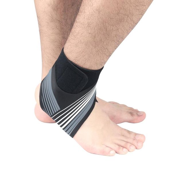 ankle support brace basketball running ankle protection bandage sports workout equipment for recovery joint pain socks, Blue;black
ankle support brace basketball running ankle protection bandage sports workout equipment for recovery joint pain socks, Blue;black