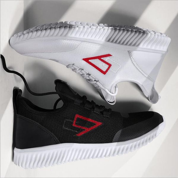 wild mesh fashion designer shoes triple s sneakers cool wild sneakers three color men running outdoor shoes
wild mesh fashion designer shoes triple s sneakers cool wild sneakers three color men running outdoor shoes