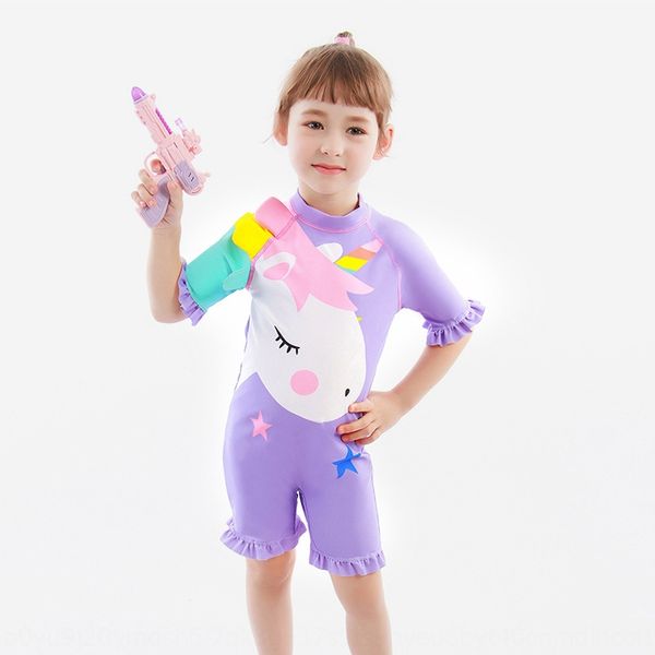 girl's one-piece 2-8 years old children's swimsuit lotus leaf blisters children's swimsuit, White;black
girl's one-piece 2-8 years old children's swimsuit lotus leaf blisters children's swimsuit, White;black