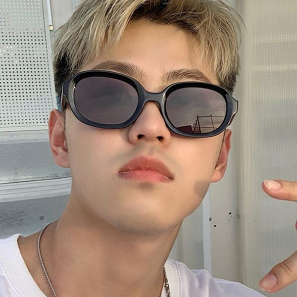 2020 oval fashionable sunglasses women vintage sun glasses for men outdoor travel oculos lunette de soleil femme, White;black
2020 oval fashionable sunglasses women vintage sun glasses for men outdoor travel oculos lunette de soleil femme, White;black