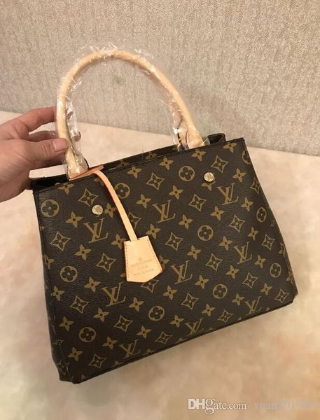 1178 19 новые моды женщина письма сумки класса люкс качества леди плеча crossbody сумки горячий посланник bag699 151
1178 19 новые моды женщина письма сумки класса люкс качества леди плеча crossbody сумки горячий посланник bag699 151