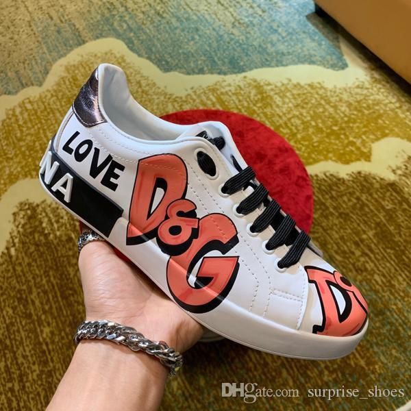 2020 men's luxury fashion sneakers casual skateboard shoes poker graffiti canvas skating tennis sneakers size 38-45, Black
2020 men's luxury fashion sneakers casual skateboard shoes poker graffiti canvas skating tennis sneakers size 38-45, Black