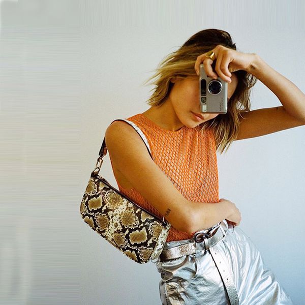 women handbag serpentine vintage baguette bag women small shoulder bags leather kendall bella luxury mini subaxillary bag a142
women handbag serpentine vintage baguette bag women small shoulder bags leather kendall bella luxury mini subaxillary bag a142