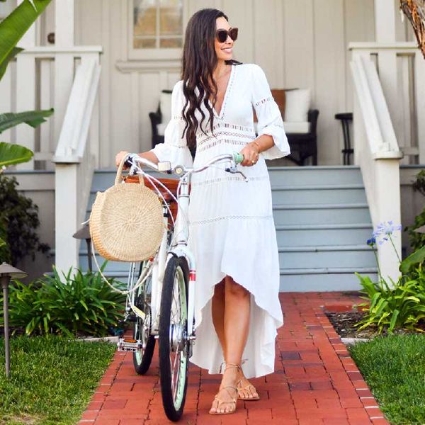 bikini cover-ups elegant hollow out deep v-neck summer beach dress white cotton tunic women beach wear swim suit cover up q1081
bikini cover-ups elegant hollow out deep v-neck summer beach dress white cotton tunic women beach wear swim suit cover up q1081