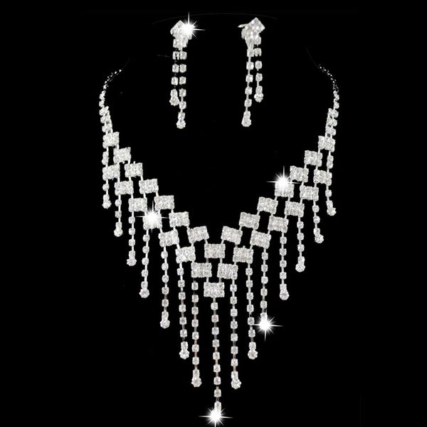 fashion accessories e&a bridal jewelry set temperament rhinestone pierced earrings necklace two-piece wedding dress accessories294z, White
fashion accessories e&a bridal jewelry set temperament rhinestone pierced earrings necklace two-piece wedding dress accessories294z, White