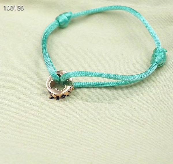 wholesale 2019 luxury designer jewelry women bracelets stainless steel bangle fashion designer bracelet more color gold bracelet jewelry, Golden;silver
wholesale 2019 luxury designer jewelry women bracelets stainless steel bangle fashion designer bracelet more color gold bracelet jewelry, Golden;silver