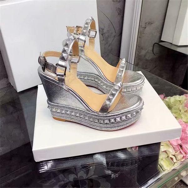 luxury designer classic sandals lady summer 2019 designer's luxury dsigner brand sandals large size elegant wedge women's shoes, Black
luxury designer classic sandals lady summer 2019 designer's luxury dsigner brand sandals large size elegant wedge women's shoes, Black