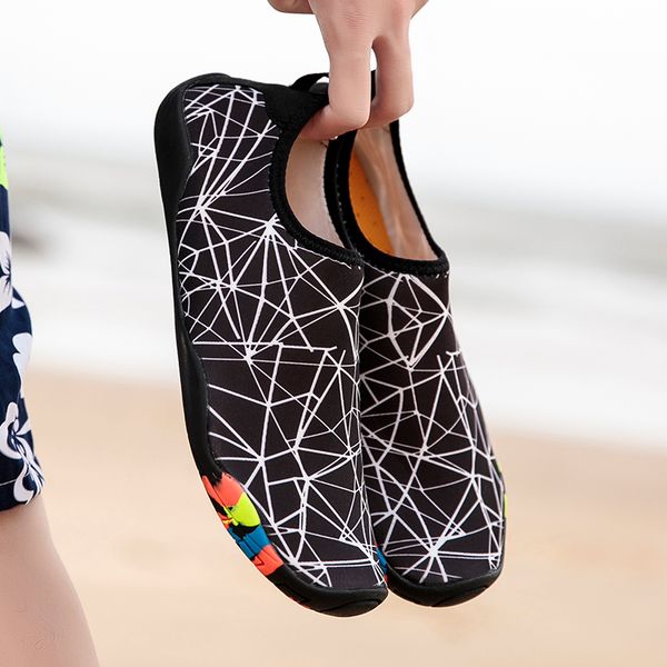 beach shoes, swimming wading shoes, quick-drying water couple seaside beach barefoot aqua slipt-on shoes
beach shoes, swimming wading shoes, quick-drying water couple seaside beach barefoot aqua slipt-on shoes
