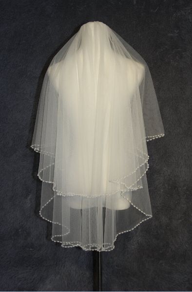 new luxurious fashion white ivory pink champagne red black purple wedding veils two-layer pearls edge fingertip length amazing bridal veils
new luxurious fashion white ivory pink champagne red black purple wedding veils two-layer pearls edge fingertip length amazing bridal veils