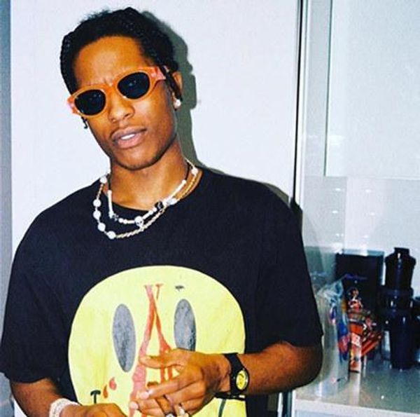 asap rocky big v t-shirt fashion laughing face yellow mark printing easy round neck hip hop t shirts for men short sleeve hfwptx232, White;black
asap rocky big v t-shirt fashion laughing face yellow mark printing easy round neck hip hop t shirts for men short sleeve hfwptx232, White;black