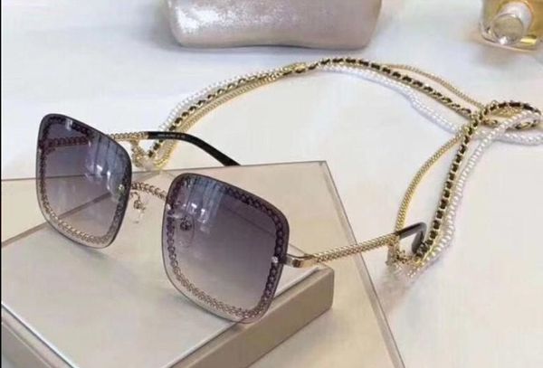 2020 luxury designer sunglasses for women and men square chain frame and temples fashion women metal chain buckle 7 colors, White;black
2020 luxury designer sunglasses for women and men square chain frame and temples fashion women metal chain buckle 7 colors, White;black