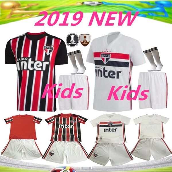 19/20 дети футболка сан-паулу футболка 2019 2020 футболки pablo nene helinho arboleda hernanes away 19 20 fc sao paulo camisa de futebol
19/20 дети футболка сан-паулу футболка 2019 2020 футболки pablo nene helinho arboleda hernanes away 19 20 fc sao paulo camisa de futebol