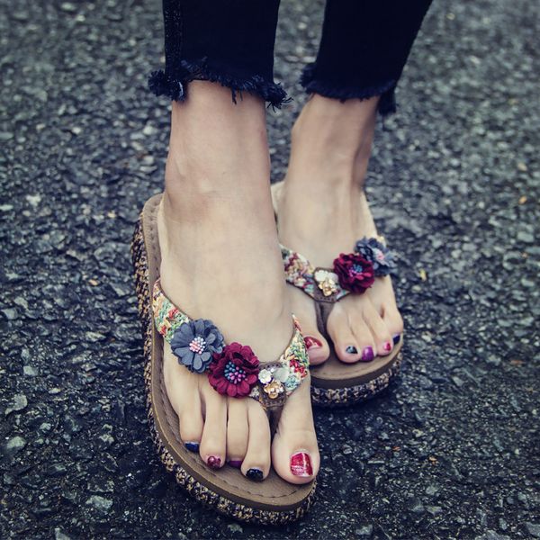 beach shoes with thick soles flip-flops holiday slippers women's summer fashion new wear, Black
beach shoes with thick soles flip-flops holiday slippers women's summer fashion new wear, Black