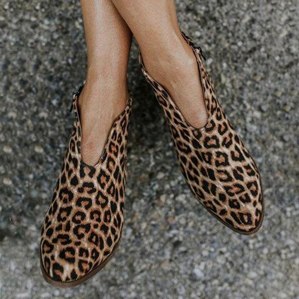 women leopard ankle boots autumn female deep v shape pointed toe zip vintage fashion shoes ladies platform chunky med heels t200425, Black
women leopard ankle boots autumn female deep v shape pointed toe zip vintage fashion shoes ladies platform chunky med heels t200425, Black