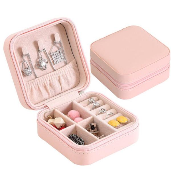 travel jewelry box organizer pu leather display storage case for necklace earrings rings small jewellery holder gift cases, Black;white
travel jewelry box organizer pu leather display storage case for necklace earrings rings small jewellery holder gift cases, Black;white
