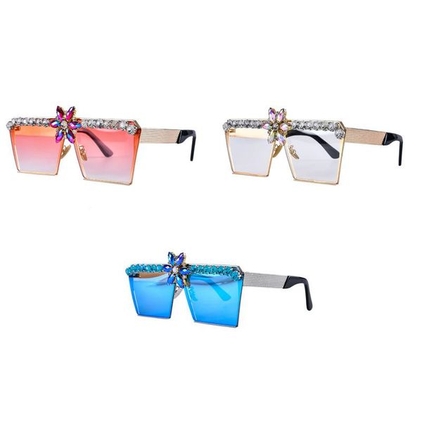 Retro Luxury Rhinestone Oversized Vintage Square Sun glasses Eyewear Shade feminino Sunglasses UV400 2020 new design
Retro Luxury Rhinestone Oversized Vintage Square Sun glasses Eyewear Shade feminino Sunglasses UV400 2020 new design
