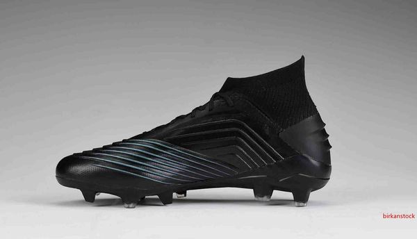 горячий новый laceless predator 19 мужчин футбол утки boots dark script входной код бутсы high top chuteiras де futebol
горячий новый laceless predator 19 мужчин футбол утки boots dark script входной код бутсы high top chuteiras де futebol