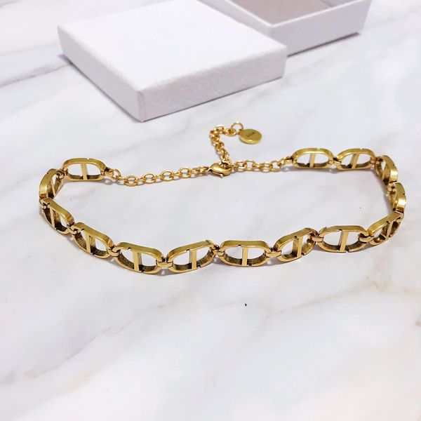 2020 classic d/dijia letter cd bracelet female sudden earrings d bracelet bracelet, Golden;silver
2020 classic d/dijia letter cd bracelet female sudden earrings d bracelet bracelet, Golden;silver