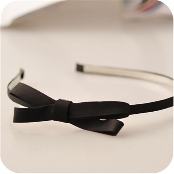 1pc lady fashion headband baby party props black bows girl headwear hair hoop accessories for women hairband kids head band, Slivery;white
1pc lady fashion headband baby party props black bows girl headwear hair hoop accessories for women hairband kids head band, Slivery;white