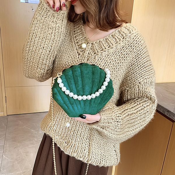 designer pearl shoulder bags for women 2019 winter woolen warm crossbody messenger bag female ins travel solid color shell bag
designer pearl shoulder bags for women 2019 winter woolen warm crossbody messenger bag female ins travel solid color shell bag